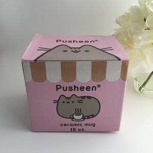Pusheen Ceramic Coffee Mug 18 oz. White.
